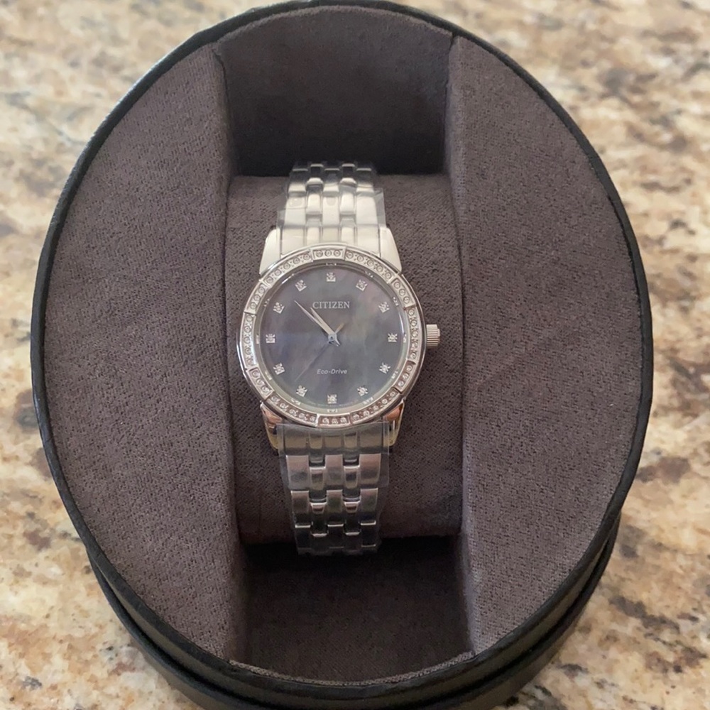 New Silhouette Crystal Watch